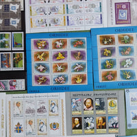 A Collection of 375 MNH stamps on diff. popular themes from diff. countries # 10028