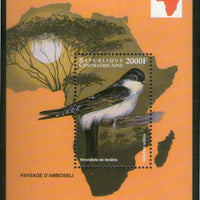 Central African Rep. 1999 Delichon Urbica Birds Wildlife Sc 1238 M/s MNH # 13325