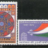 India 1973 25th Anni. of Independence Ashok Chakra Tri Colour 2v Phila-566a MNH