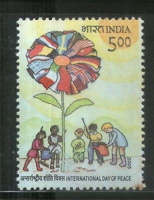 India 2005 UN International Day of Peace Flags Phila-2135 MNH