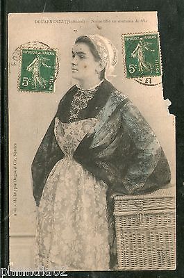 France 1919 DOUARNENIZ (Finistere) - Young girl in costume of TV View Card India
