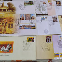 Inde 2011 Pack annuel de 43 enveloppes FDC sur Cinema Elephant Tiger Tagore Ship Health Air Mail Journée des enfants